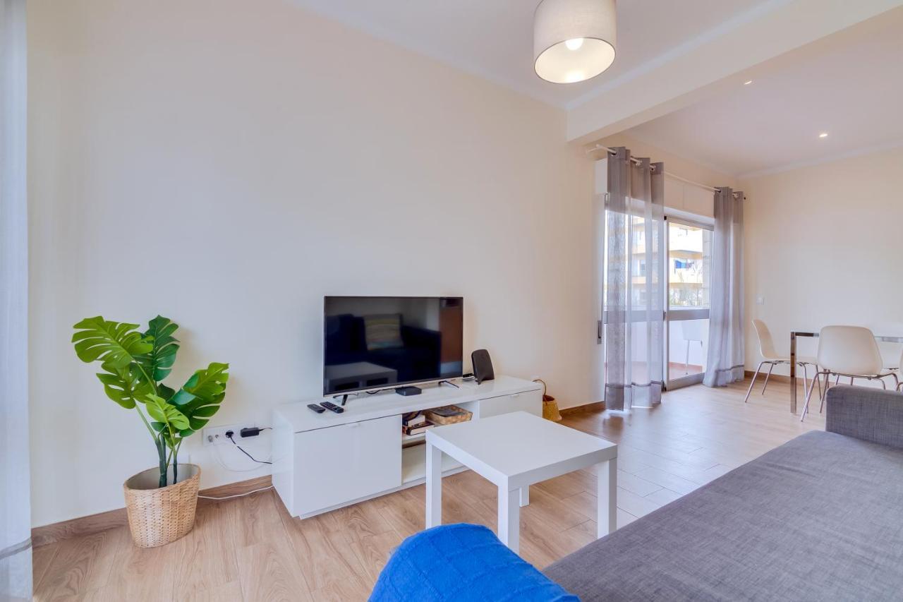 Quarteira 2Br - Near The Beach At Homesbyfc Exteriör bild