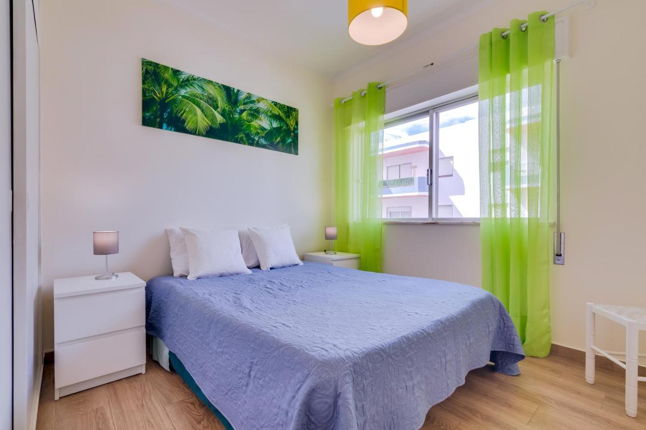 Quarteira 2Br - Near The Beach At Homesbyfc Exteriör bild