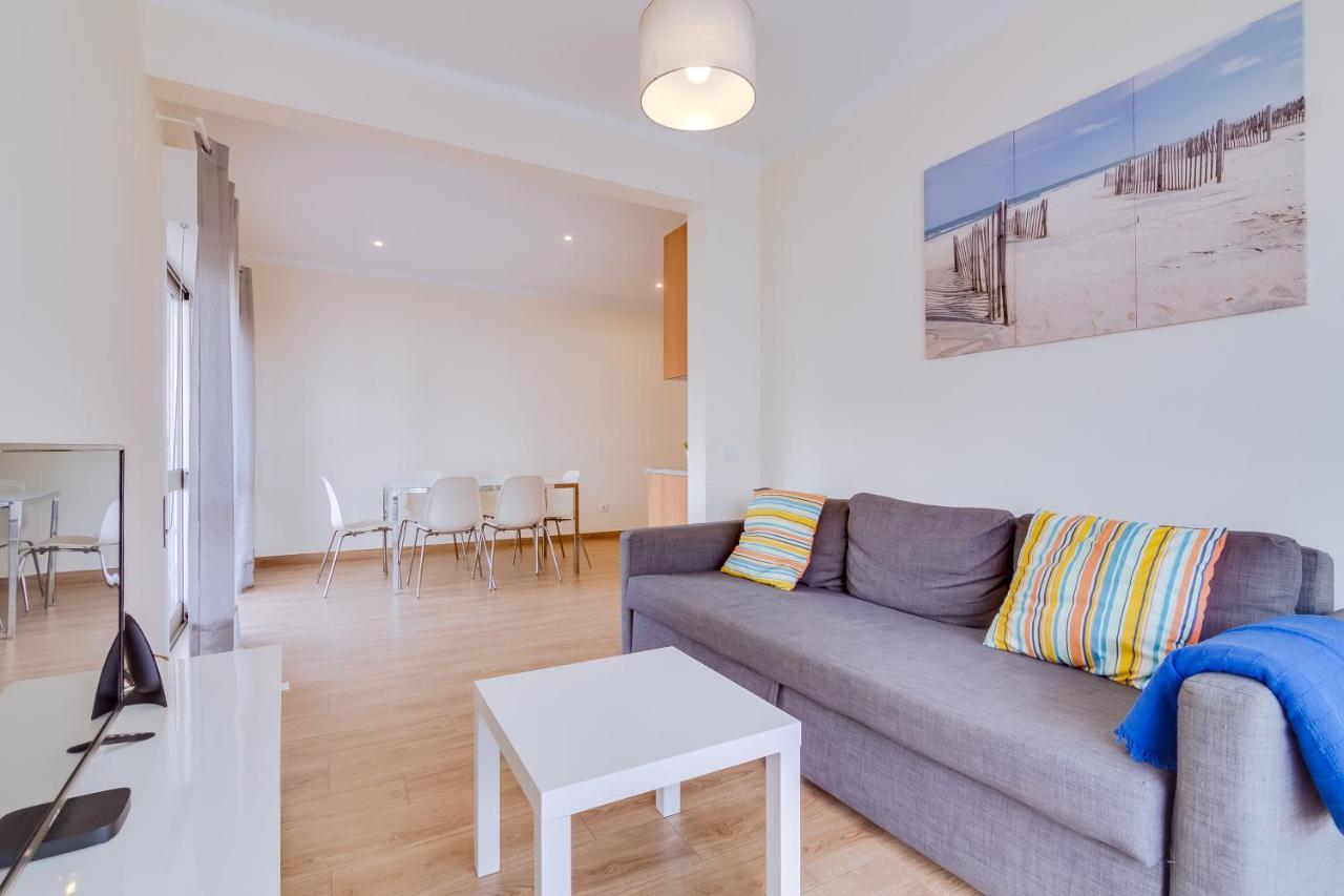 Quarteira 2Br - Near The Beach At Homesbyfc Exteriör bild