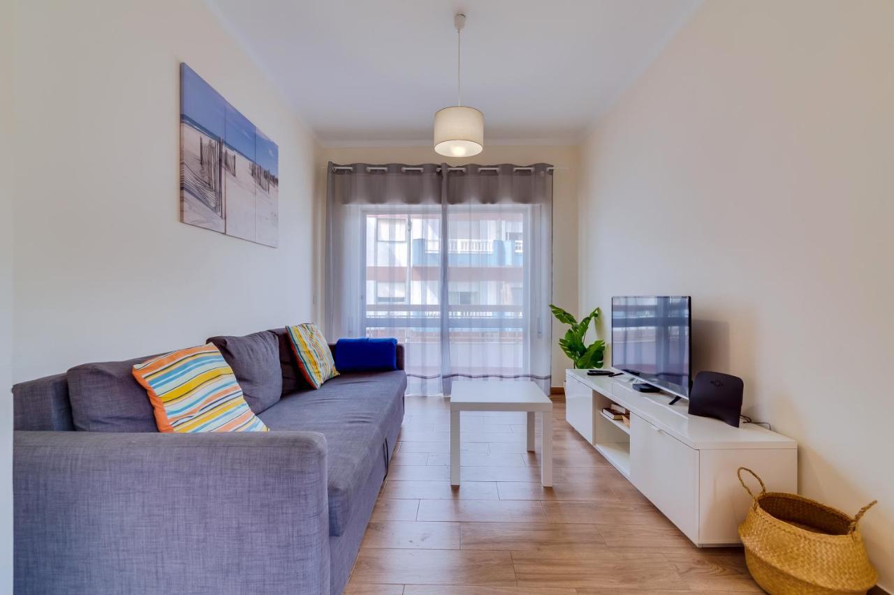 Quarteira 2Br - Near The Beach At Homesbyfc Exteriör bild